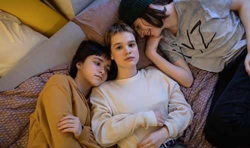 The Belcourt STOP ZEMLIA The Belcourt STOP ZEMLIA
